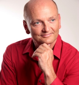 Dr. med.dent. MSc. A. Micke Master of  Science, zertifizierter Experte der Implantologie, Parodontologe, Spezialist f&uuml;r Parodontologie, Implantologie und Implantat Zahnersatz, Zahnarzt und Leiter der Zahnklinik Schwetzingen